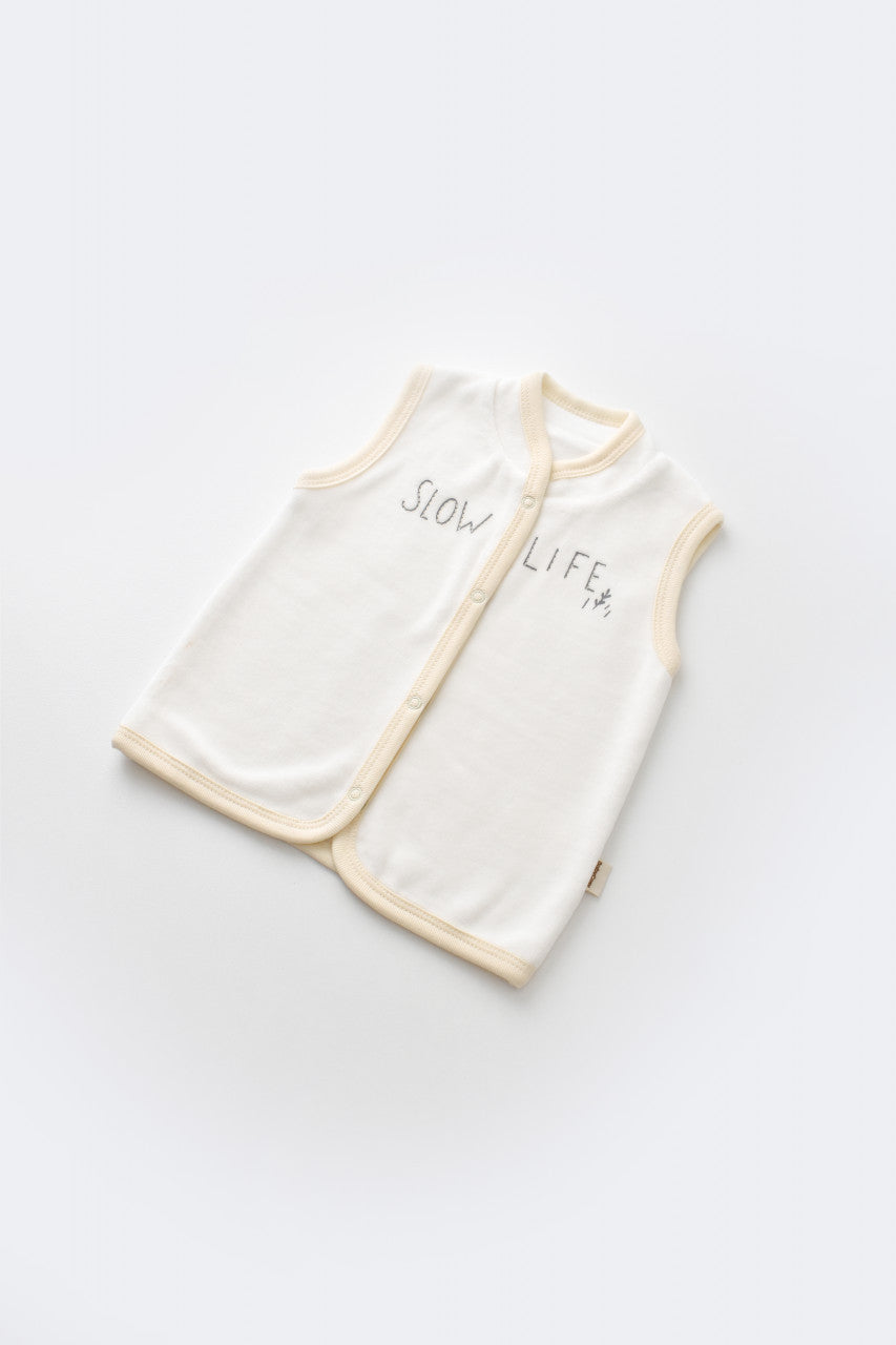 Set 3 piese Broscuta cu body, pantalonasi si vestuta din 80%bumbac organic si 20% poliester - , BabyCosy